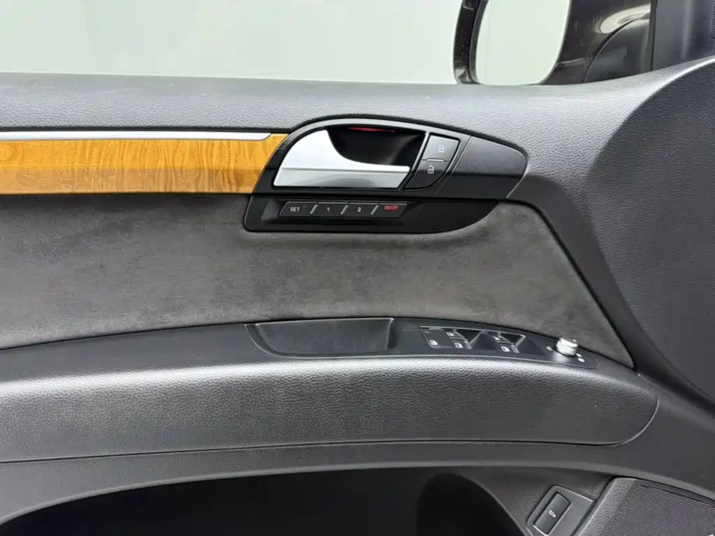 Audi Q7 2014 35 TFSI
