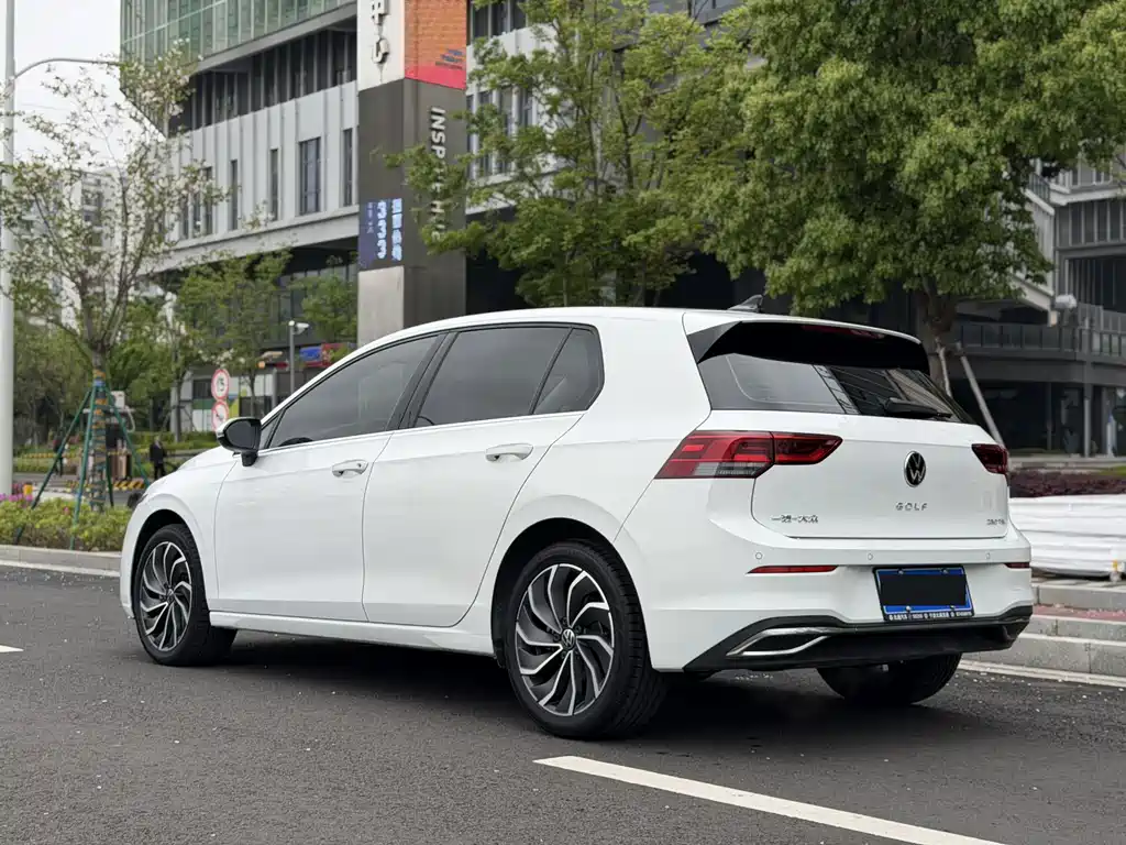 Volkswagen Golf 2021 280TSI DSG Pro