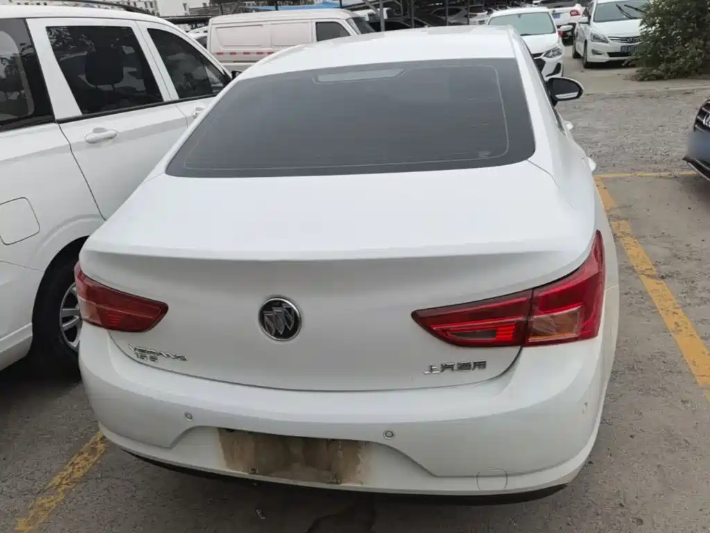 Buick Verano — миниатюра 6