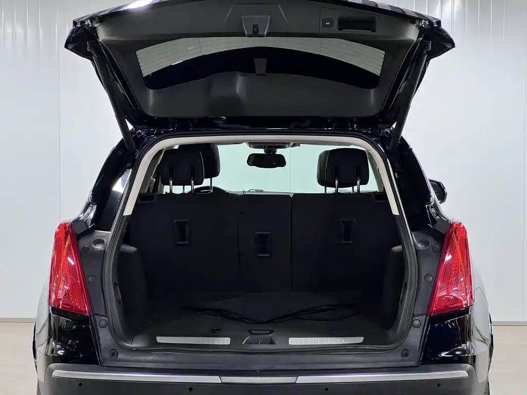 Cadillac XT5 — миниатюра 16