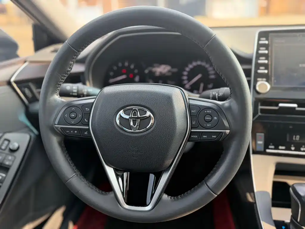 Toyota Avalon — миниатюра 11