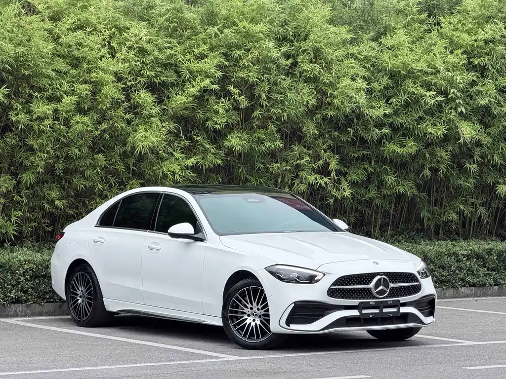 Mercedes-Benz C-Class — миниатюра 3