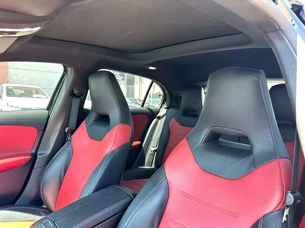 Mercedes-Benz A-Class AMG (Import) — миниатюра 5