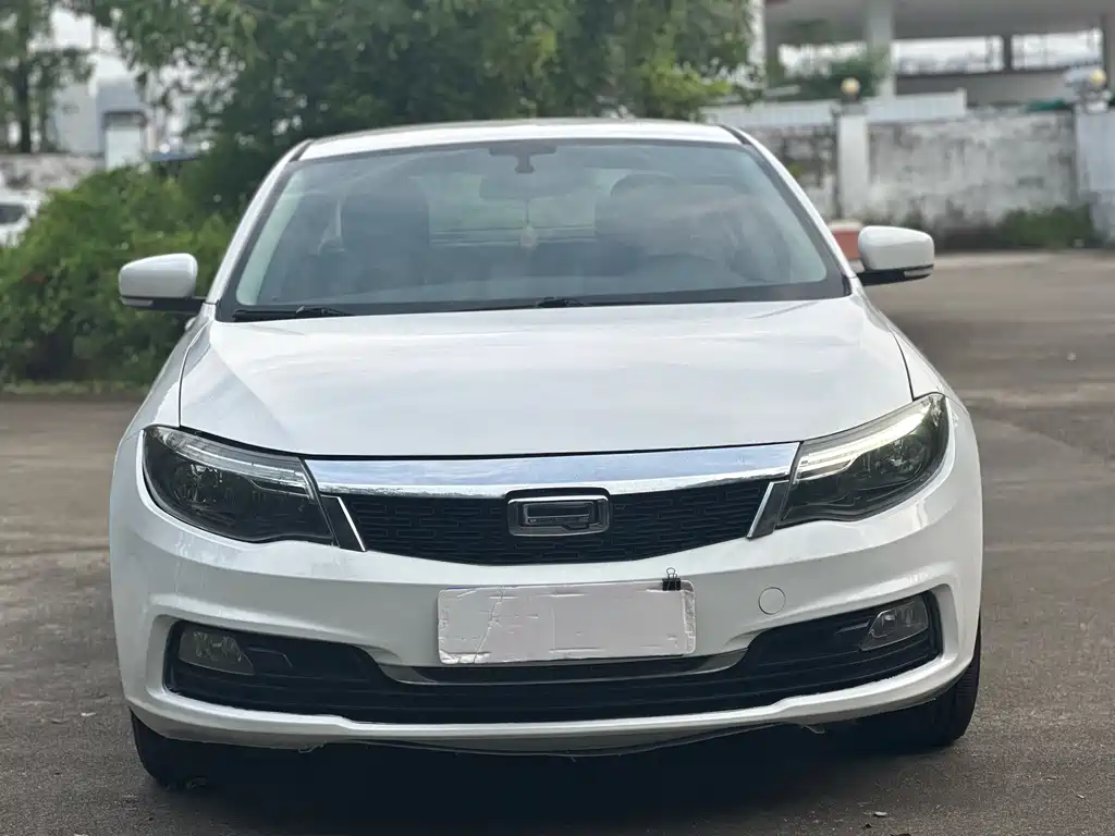 QOROS 3
