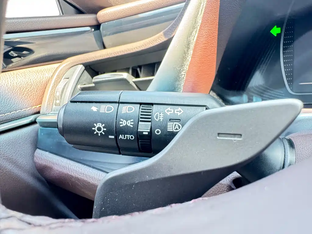 Lexus ES — фотографии объявления, Фото 24