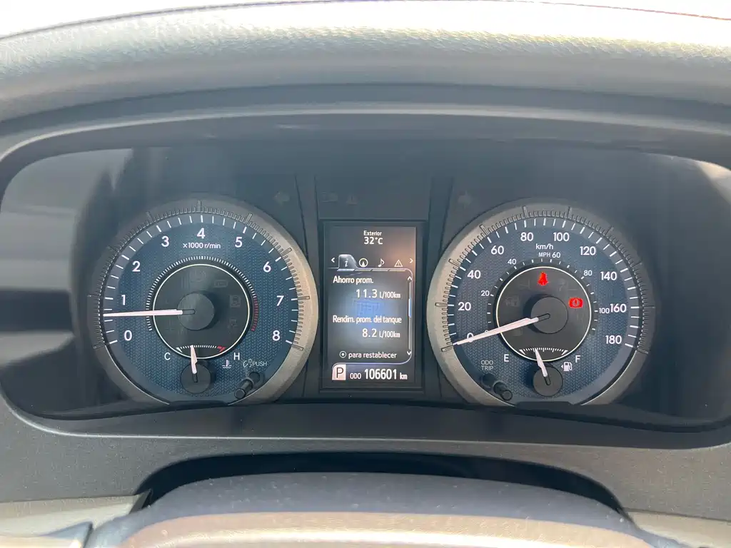 Toyota Sienna — миниатюра 16