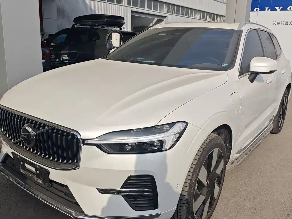 Volvo XC60 PHEV 2023