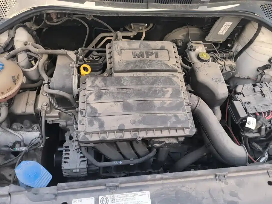 Volkswagen Santana — миниатюра 10