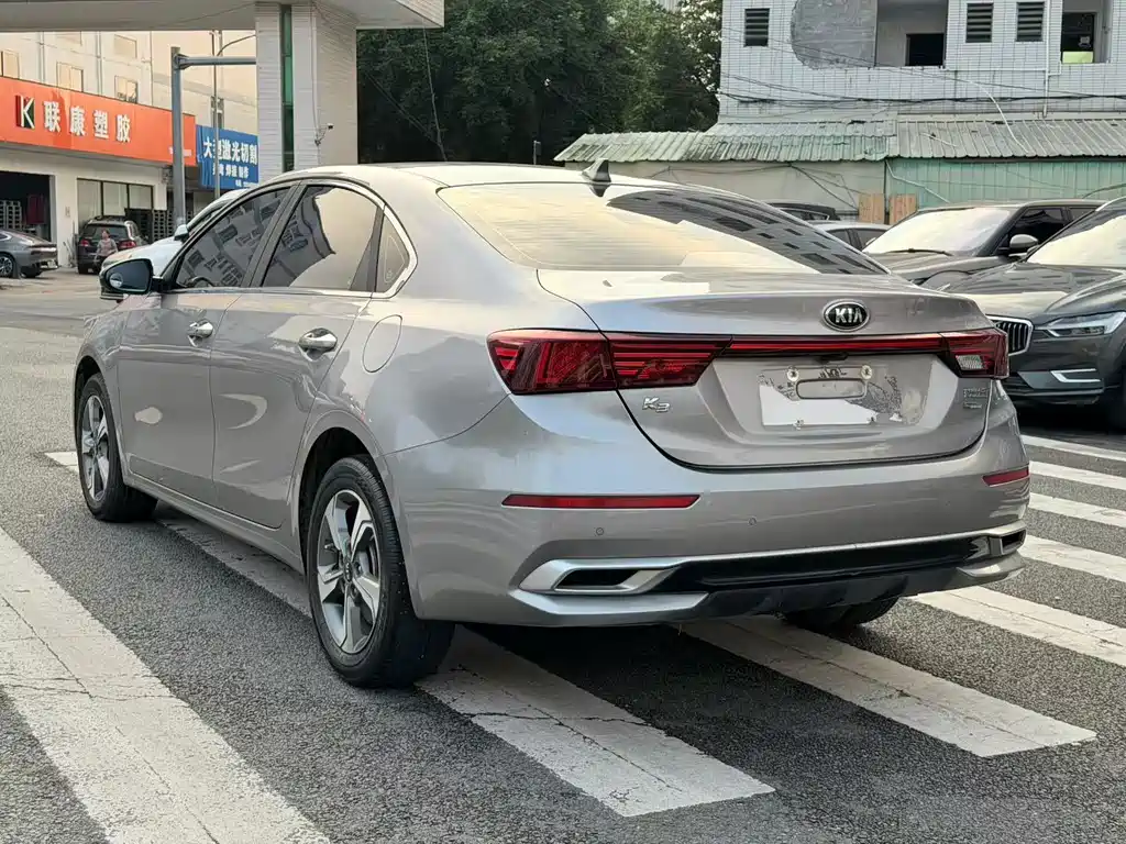 Kia K3 — миниатюра 18