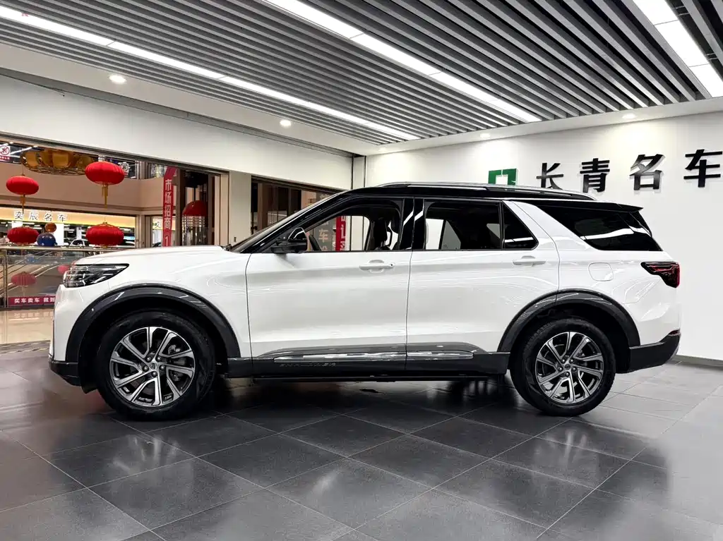Ford Explorer — миниатюра 3