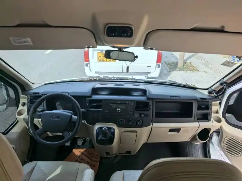 Ford Transit Custom — миниатюра 9