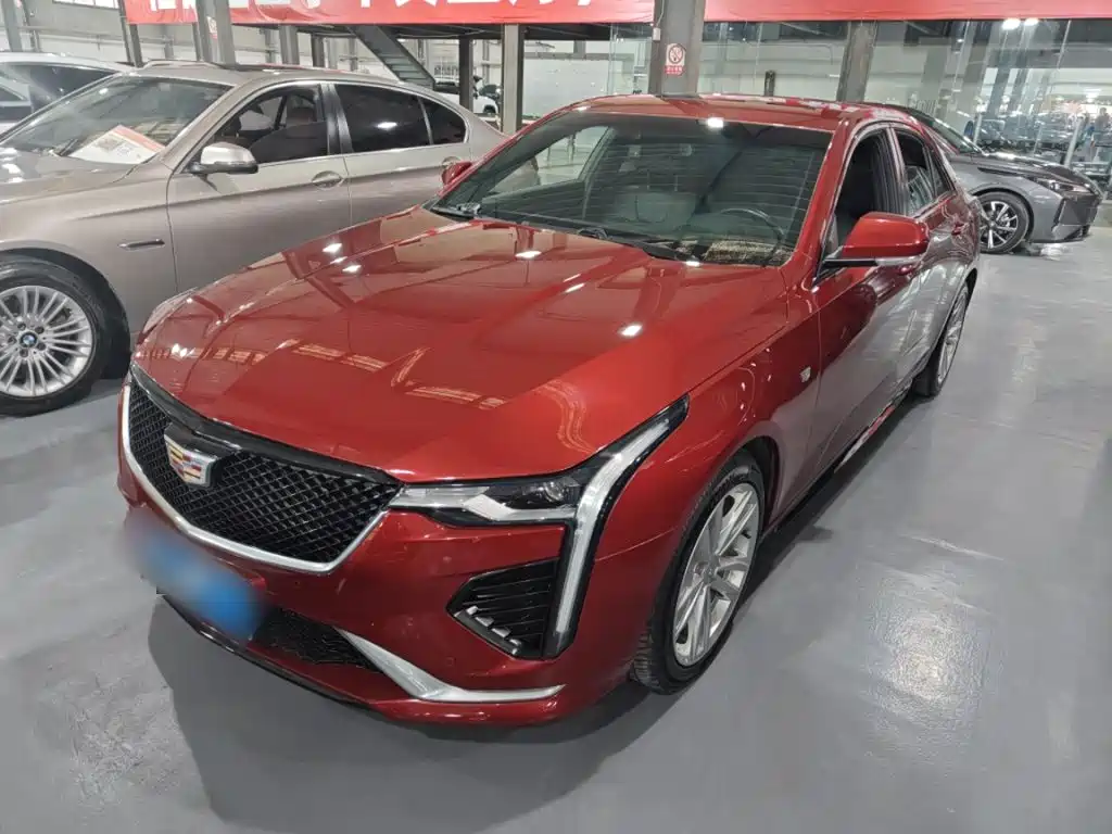 Cadillac CT4 2020 28T Fashion