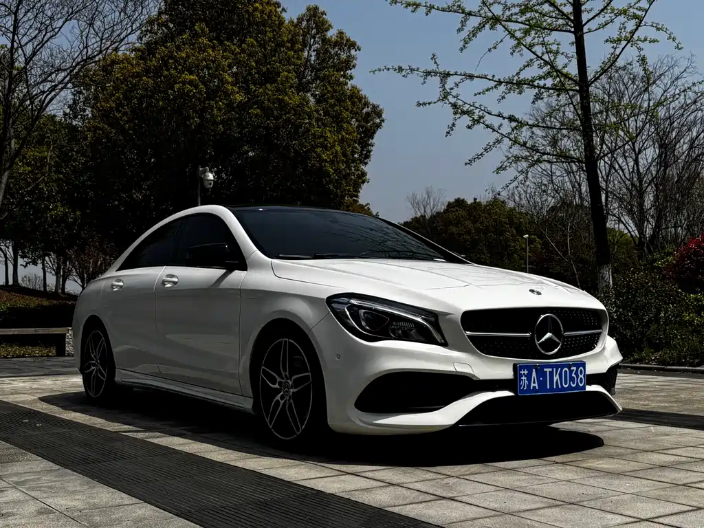Mercedes-Benz CLA 2017 CLA 220 4MATIC