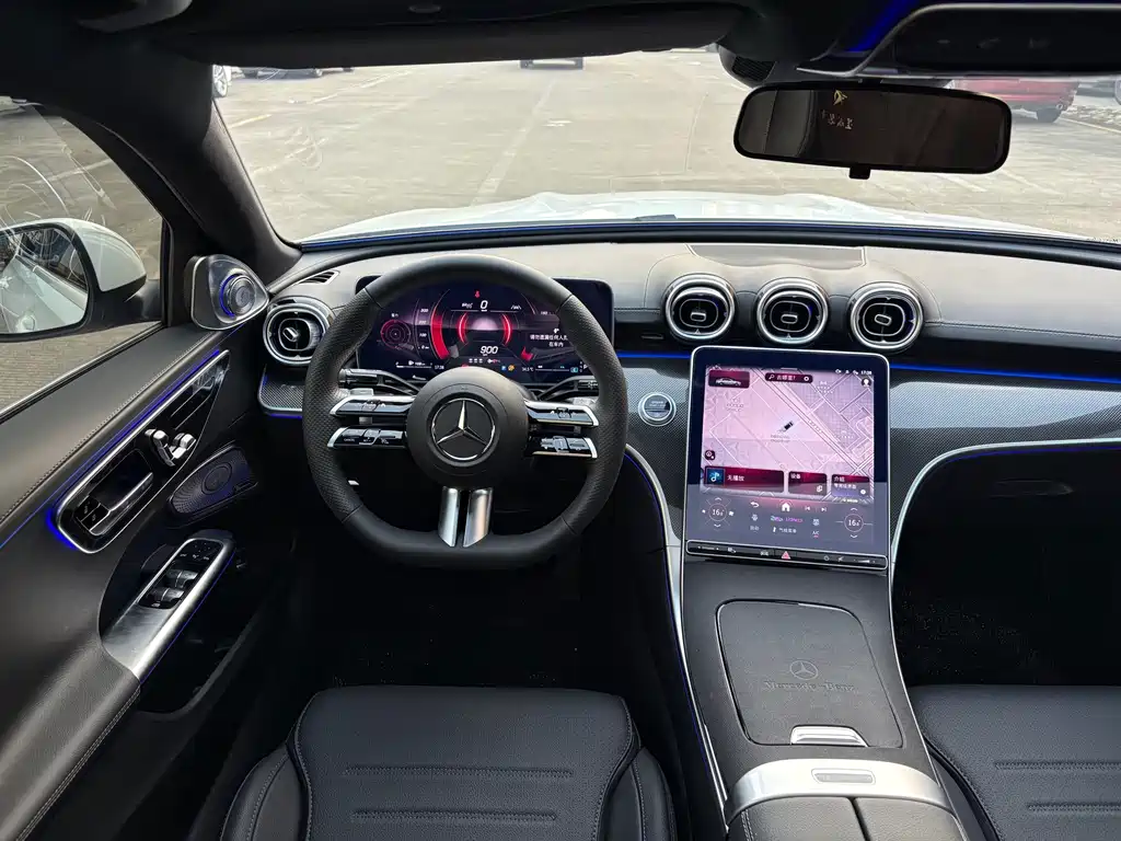 Mercedes-Benz C-Class — миниатюра 6