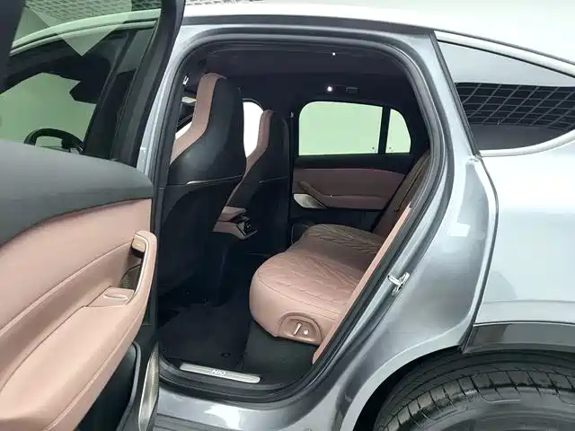 NIO EC6 — миниатюра 10