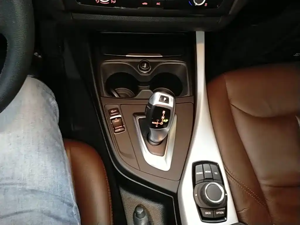 BMW 1 Series (Import) — миниатюра 14