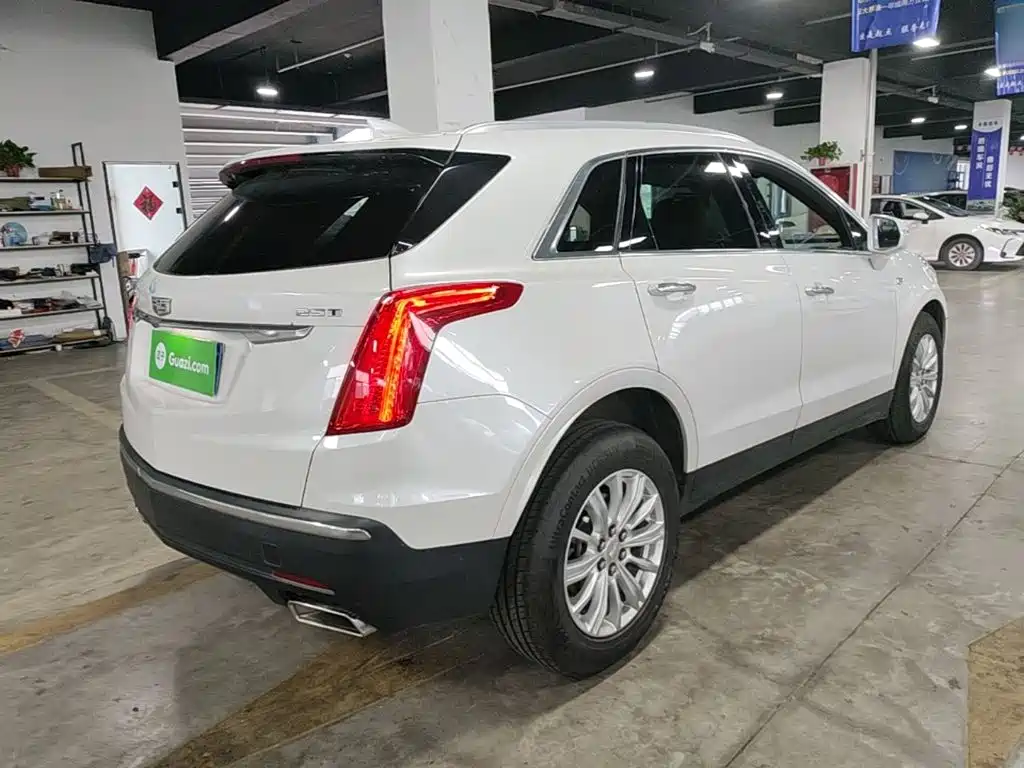 Cadillac XT5 — миниатюра 7