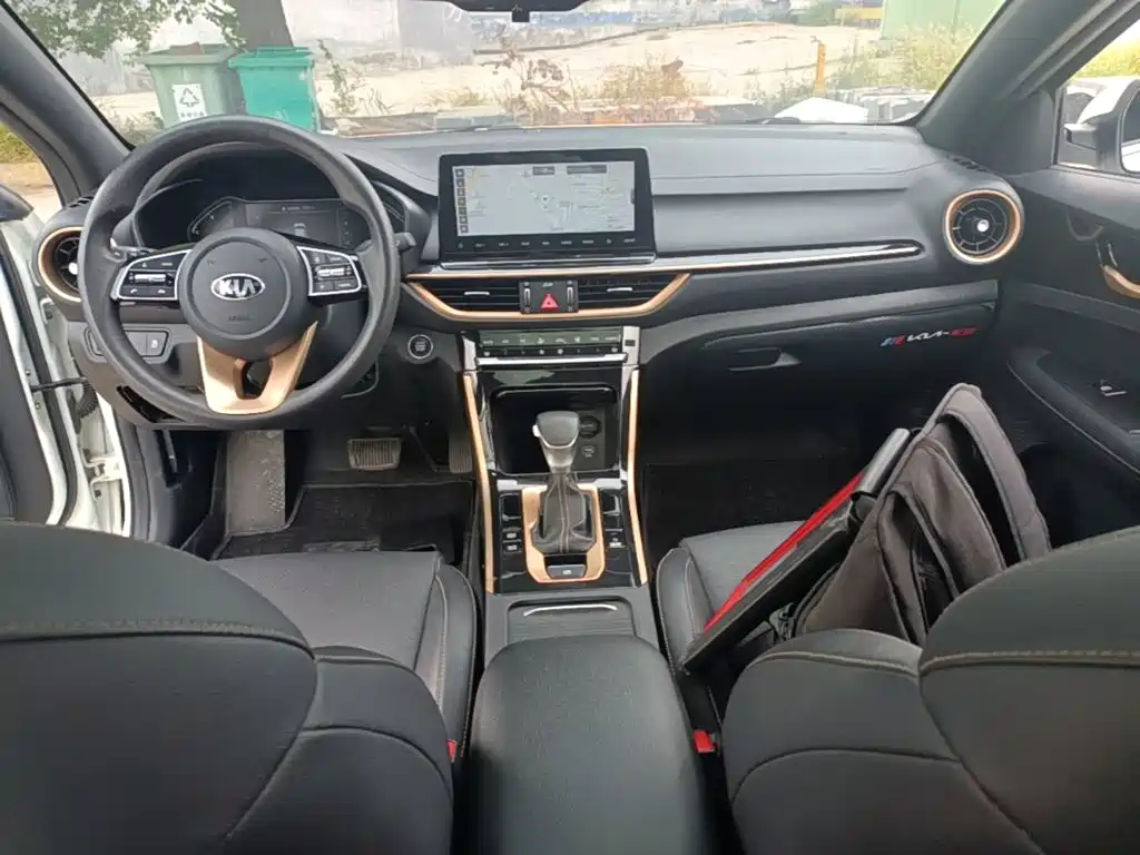 Kia K3 — миниатюра 10