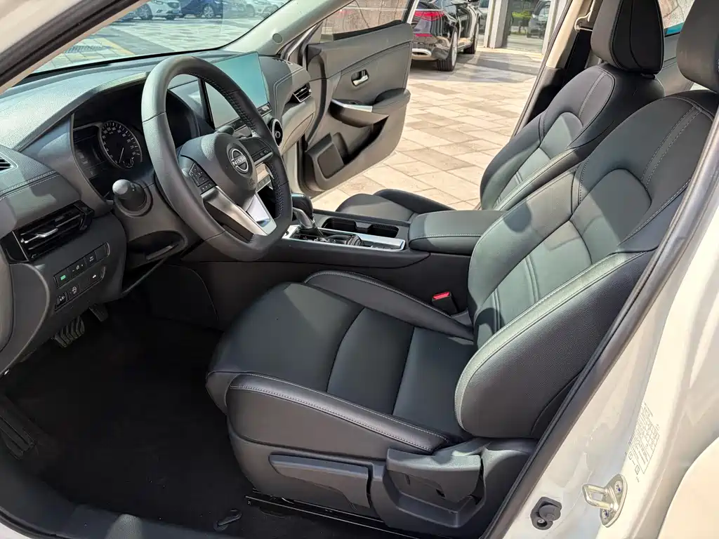 Nissan Sylphy — миниатюра 6