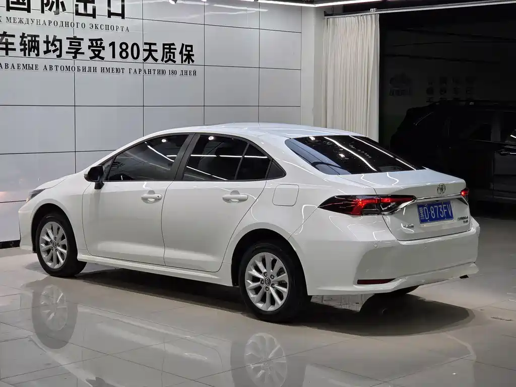 Toyota Corolla — миниатюра 4