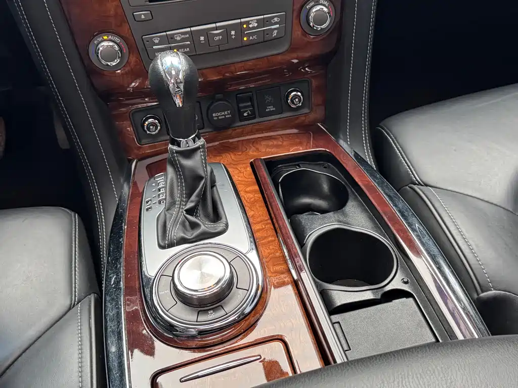 Infiniti QX80 — миниатюра 18