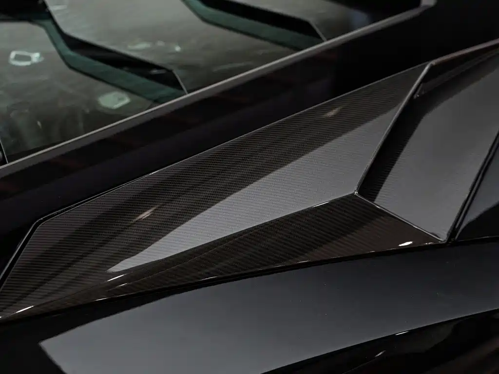 Lamborghini Aventador — миниатюра 24
