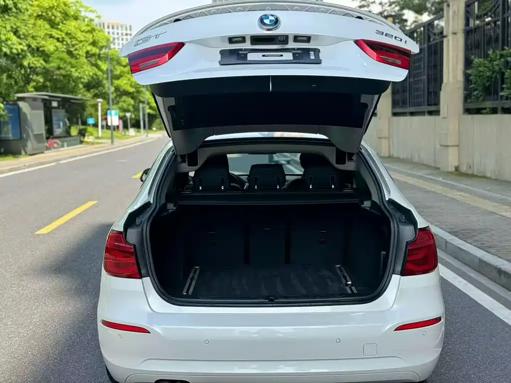 BMW 3 Series GT — миниатюра 6