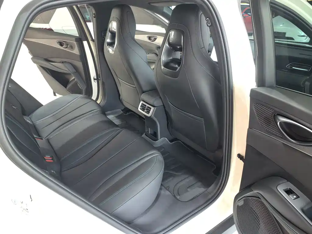 BYD Seal 06 — миниатюра 7