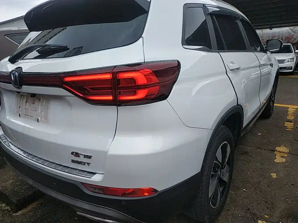 Changan CS75 — миниатюра 8