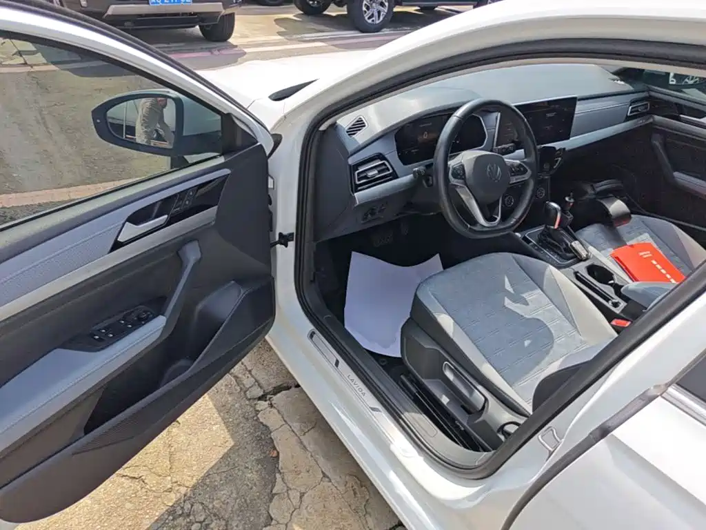 Volkswagen Lavida — миниатюра 16