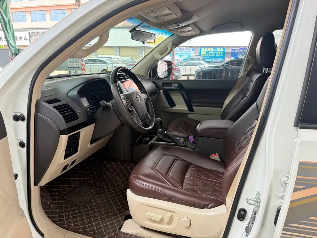 Toyota Land Cruiser Prado 2022 4.0L AT