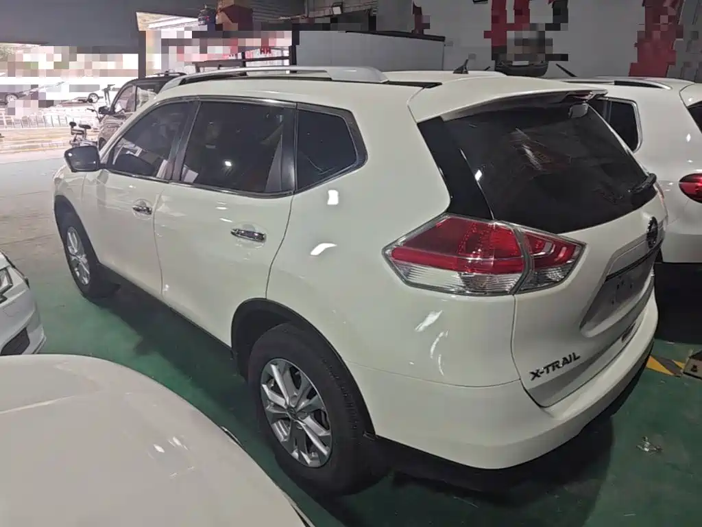 Nissan X-Trail — миниатюра 5