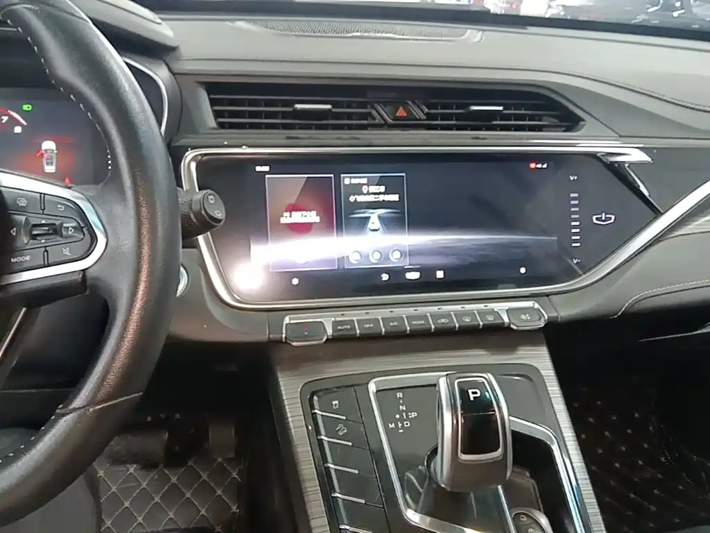 Geely Boyue — миниатюра 13