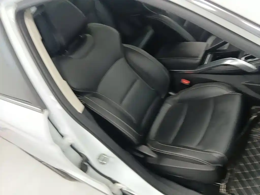 Geely Boyue — миниатюра 25