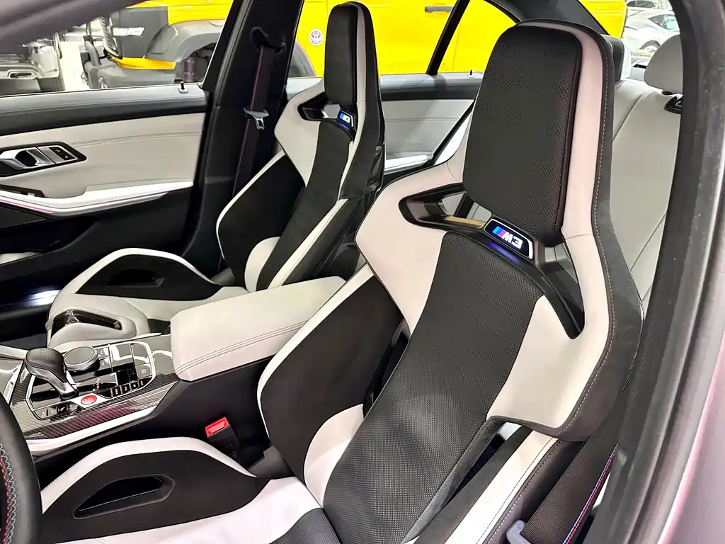 BMW M3 — миниатюра 12