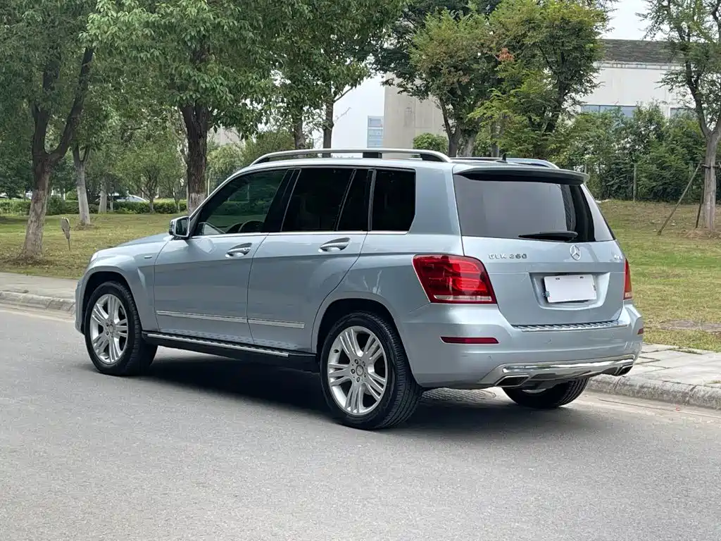 Mercedes-Benz GLK-Class — миниатюра 6