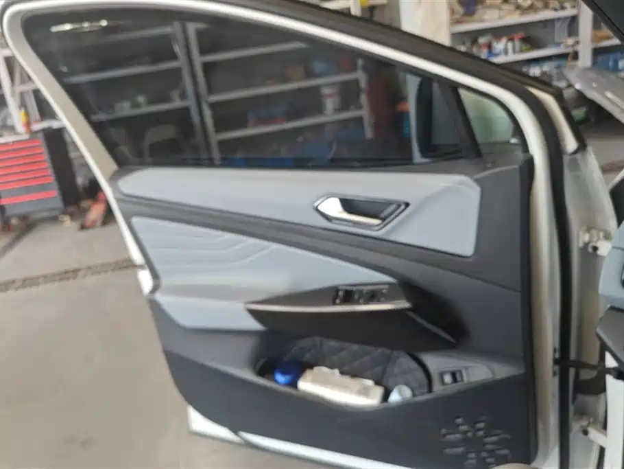 Volkswagen ID.4 X 2025 Smart