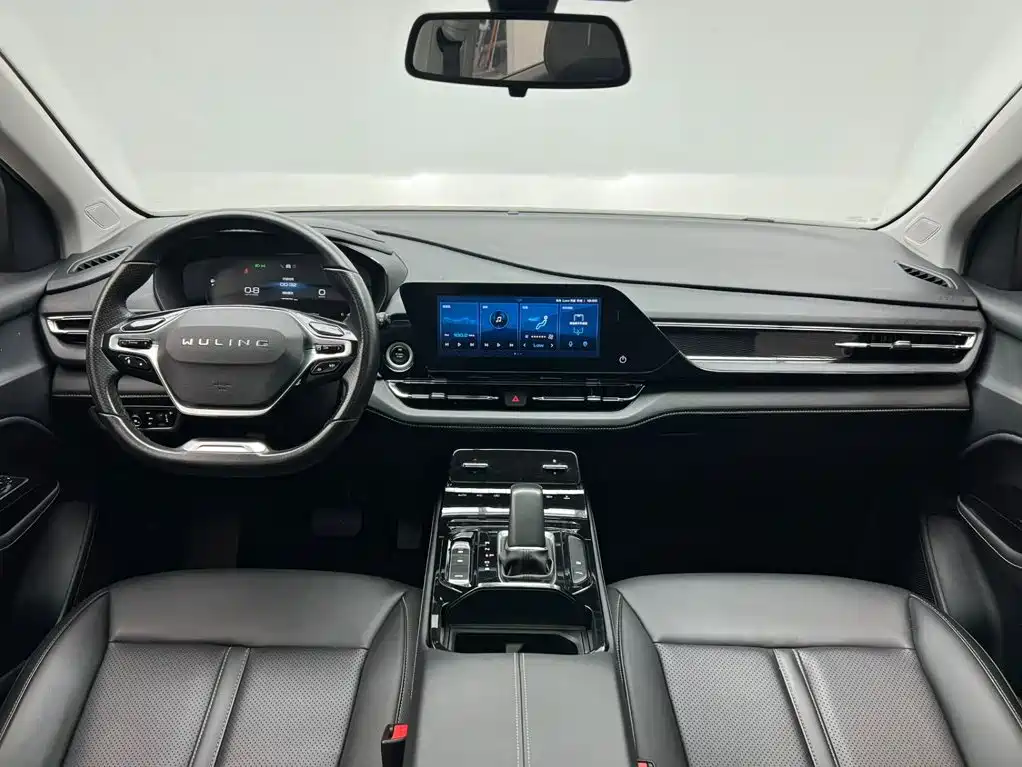 Wuling Victory — миниатюра 18