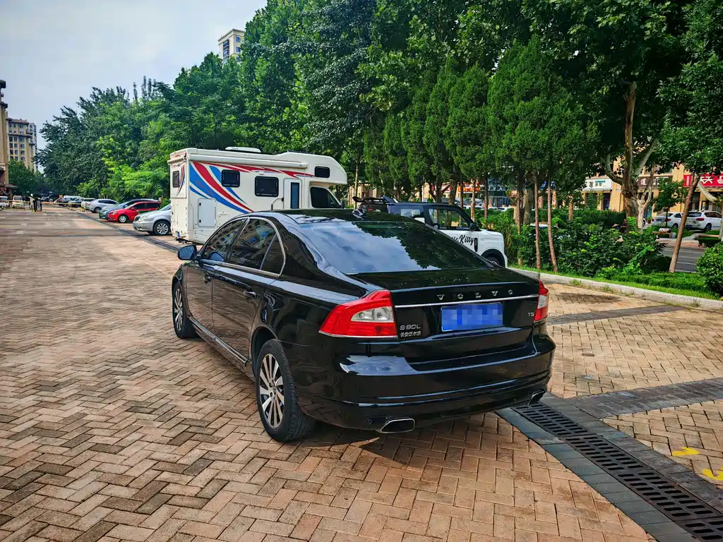 Volvo S80L — миниатюра 15