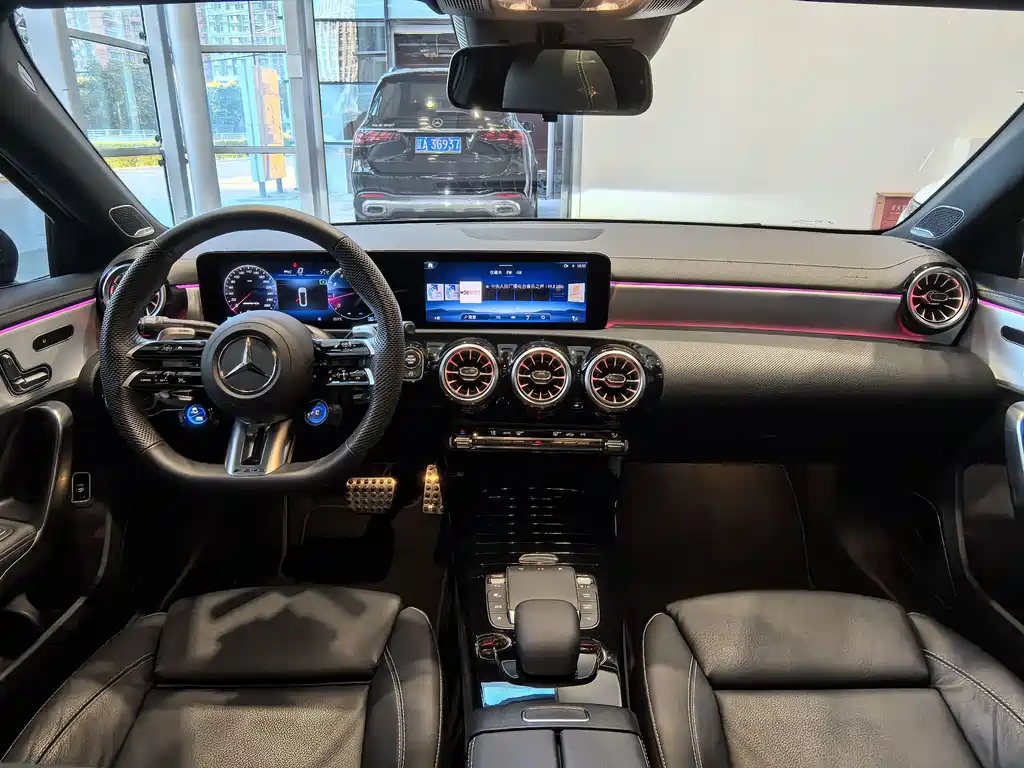 Mercedes-Benz A-ClassAMG 2024 — фото 10