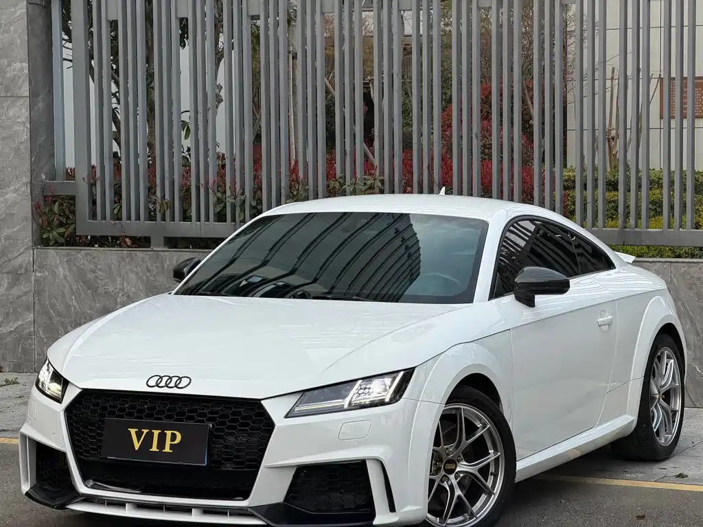 Audi TT 2016