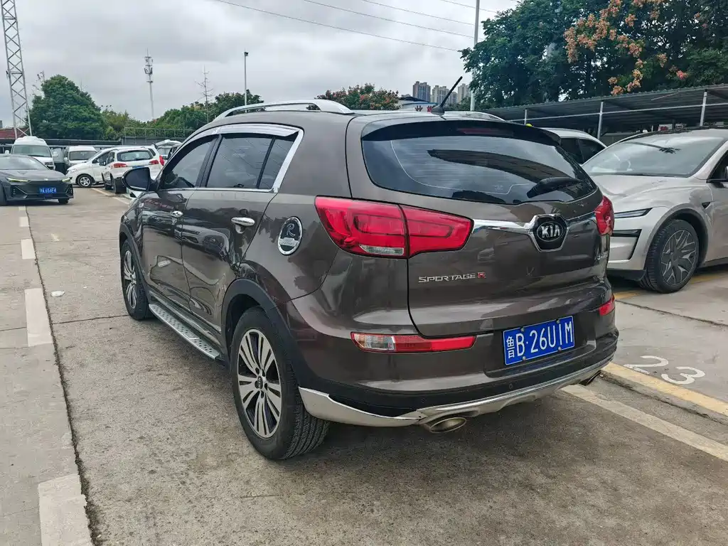 Kia Sportage — миниатюра 7