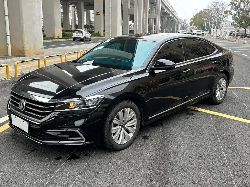 Volkswagen Passat 2021