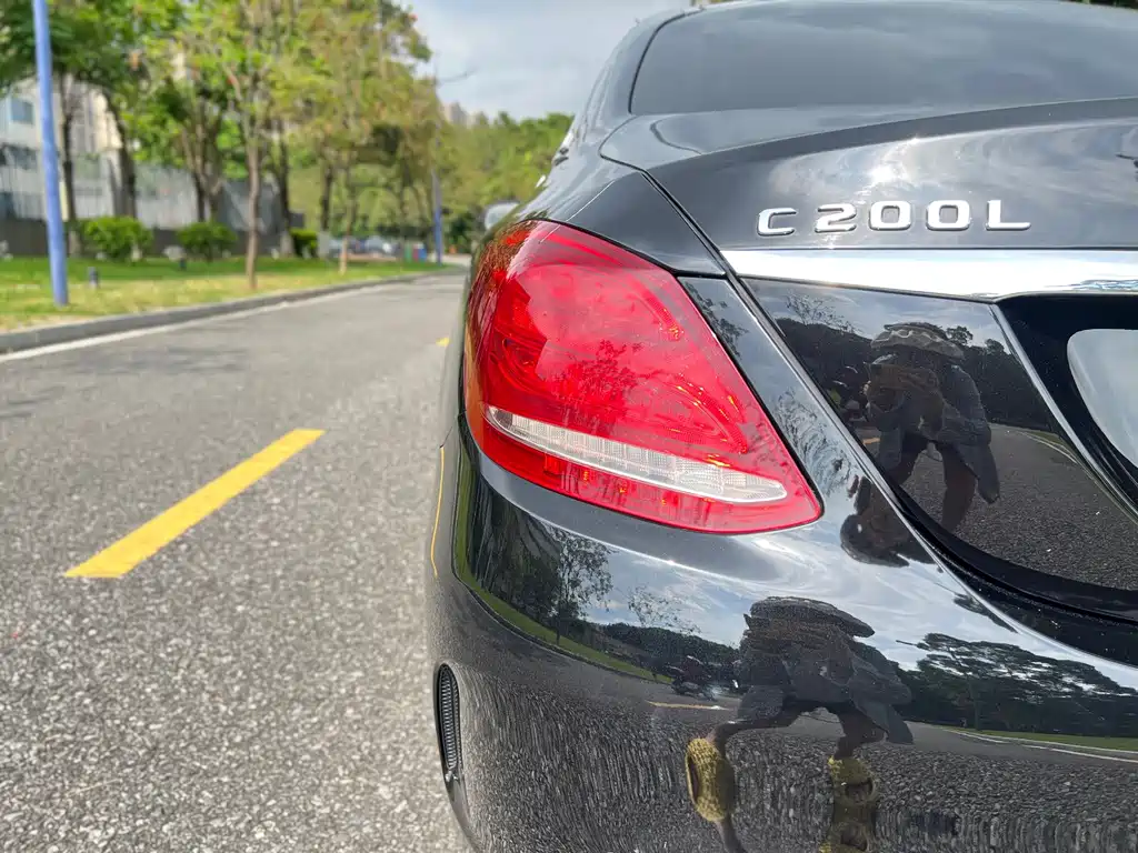 Mercedes-Benz C-Class — миниатюра 25