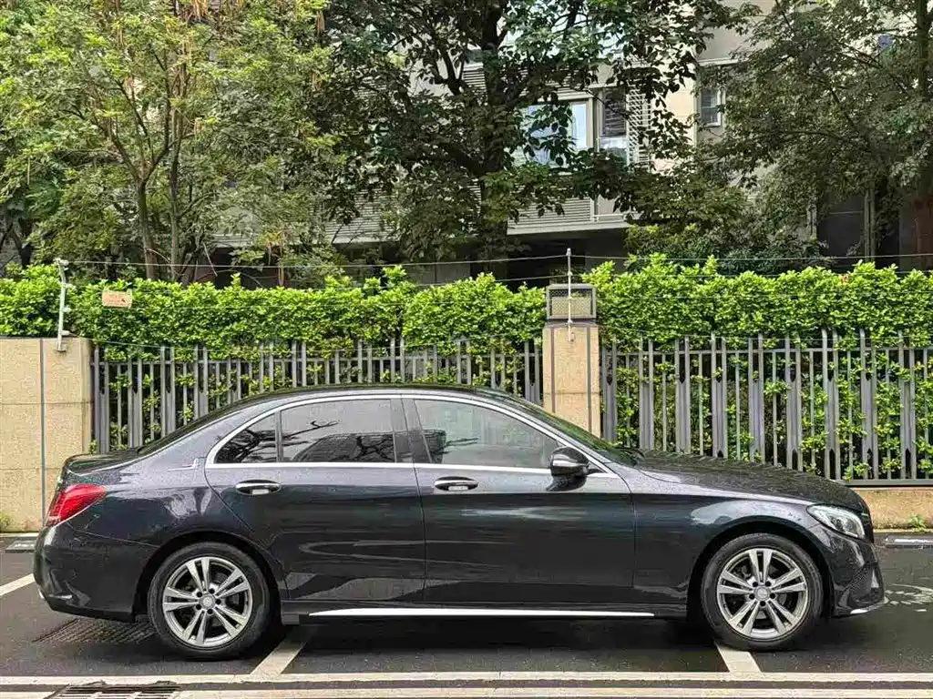 Mercedes-Benz C-Class C 2017 C 200 L Sport