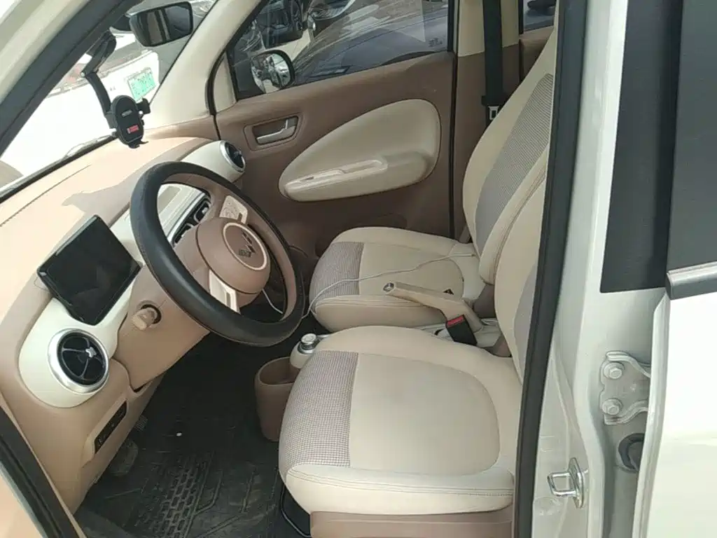 Wuling MINIEV — миниатюра 15