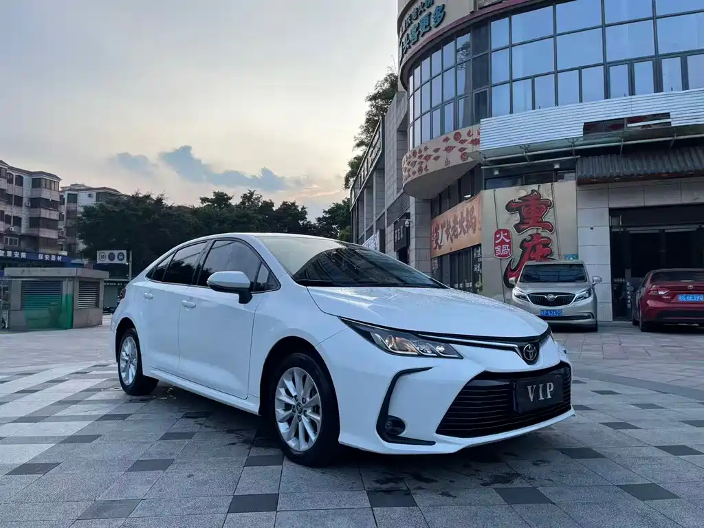 Toyota Corolla — миниатюра 3