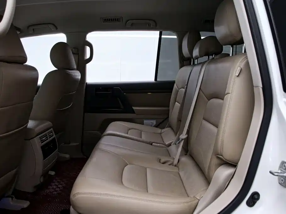 Toyota Land Cruiser — миниатюра 16