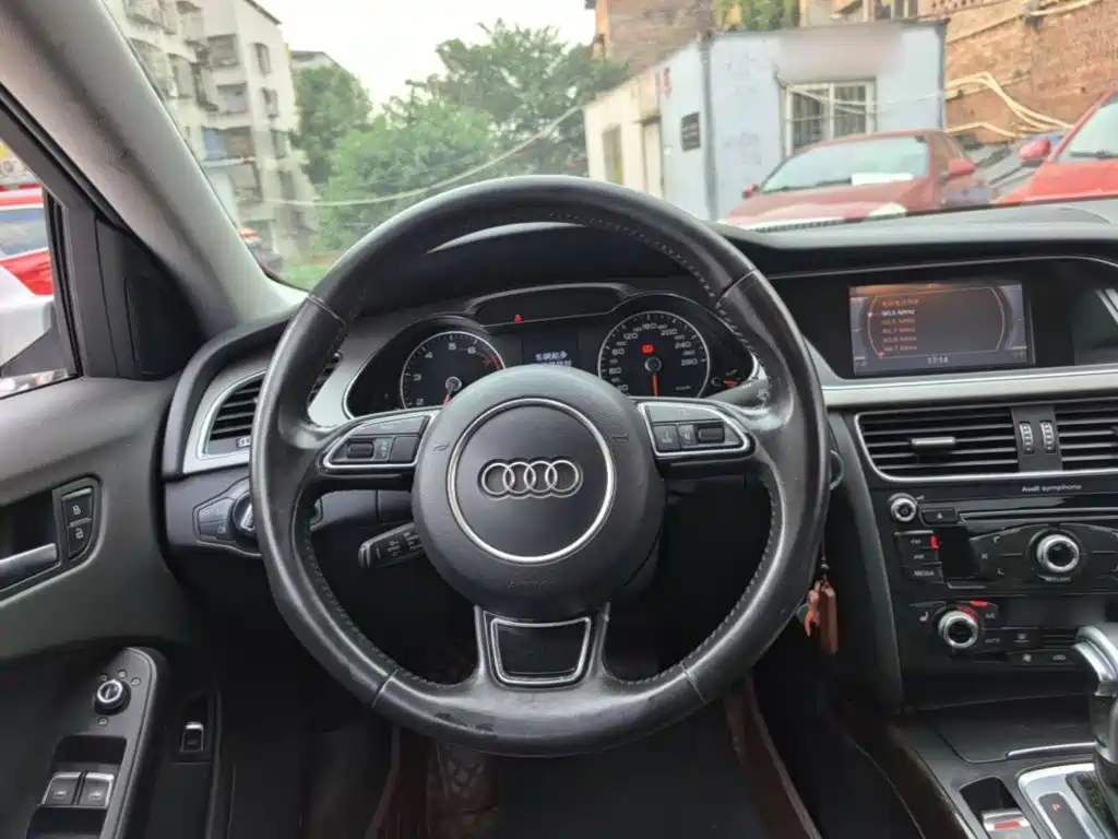 Audi A4L — миниатюра 11