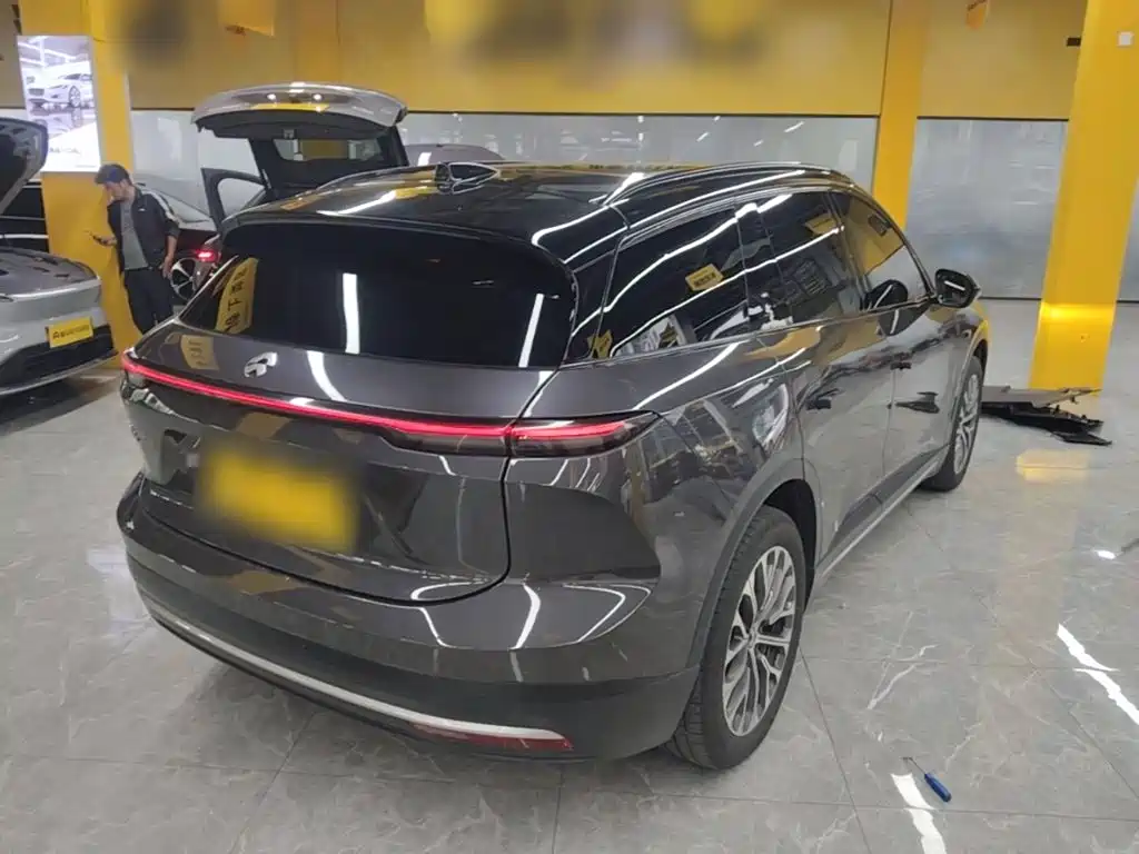 NIO ES6 — миниатюра 7